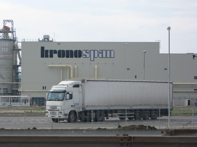 hala-kronospan-lapovo-1